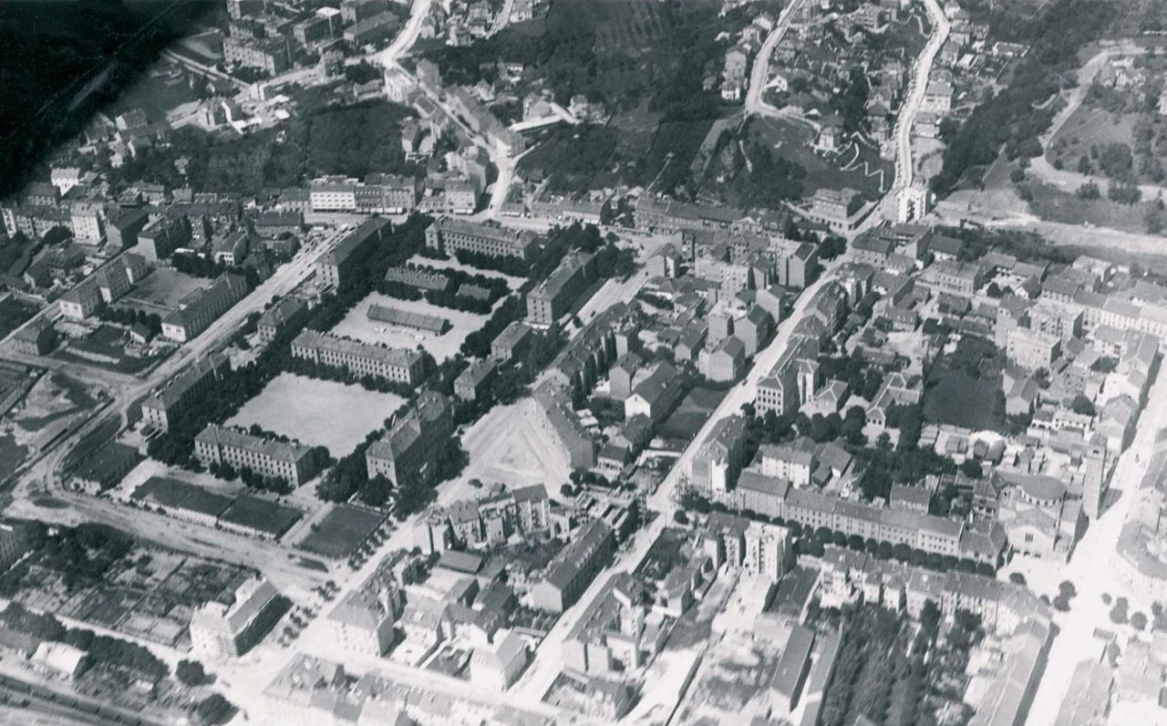 Pješačke vojarne kraljevića Rudolfa. Snimka iz zraka 1929. godine